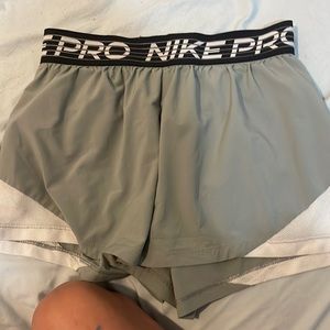 nike pros